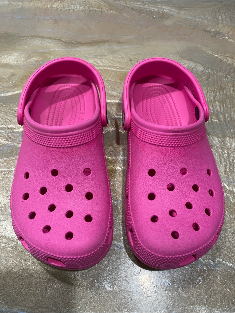 Crocs Classic Comfort Pink Crocs Clog Women’s 6 / Men’s 4